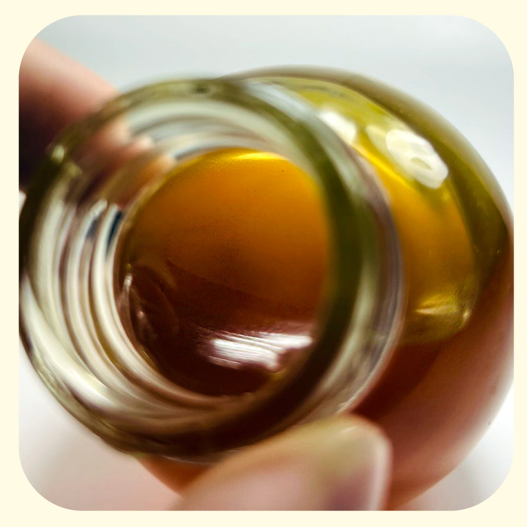 Full Spectrum Crude Hemp CBD Oil Extract using Sub - Supercritical CO2 Extraction Crude hemp oil extract golden hemp oil FDA registered facility  